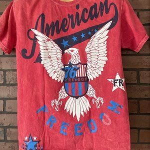 Red Fruit of the Loom American Freedom T-Shirt L
